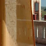 Domus Aurea فندق