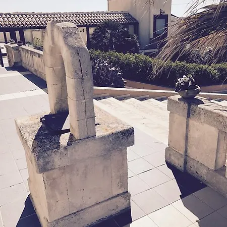 Hotel Domus Aurea 4*