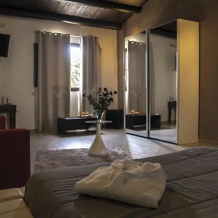 Hotel Domus Aurea