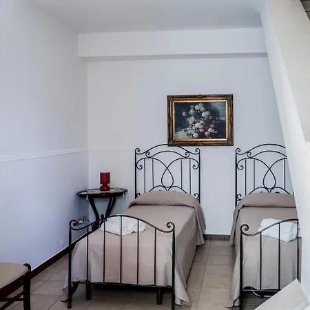 Domus Aurea Hotel