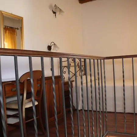 Domus Aurea 4*